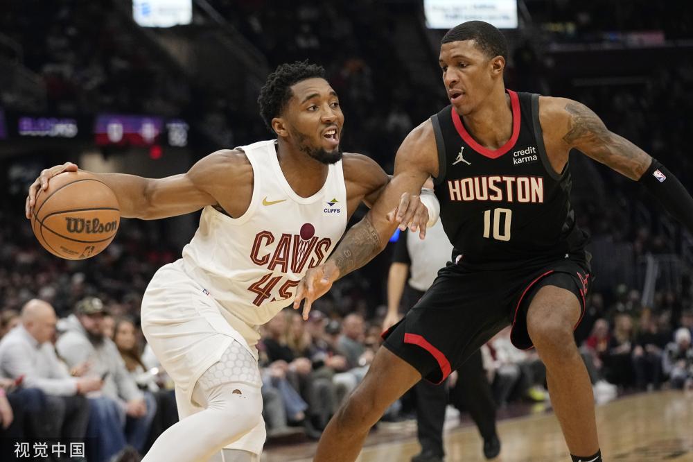 00：24“如果路飞加入湖人队”